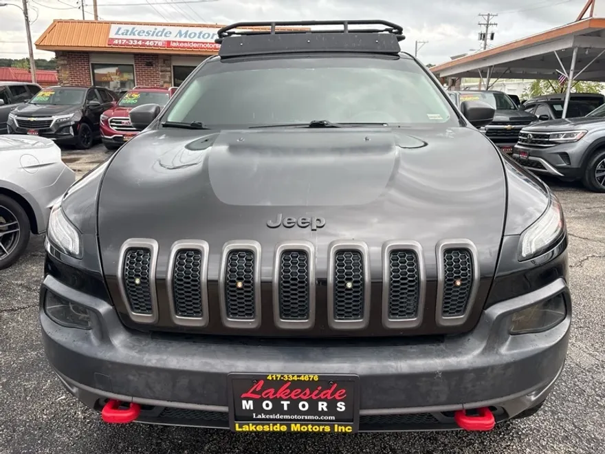 2017 Jeep Cherokee Trailhawk photo 1