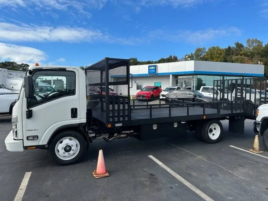 2024 Chevrolet Silverado 4500HD photo 1