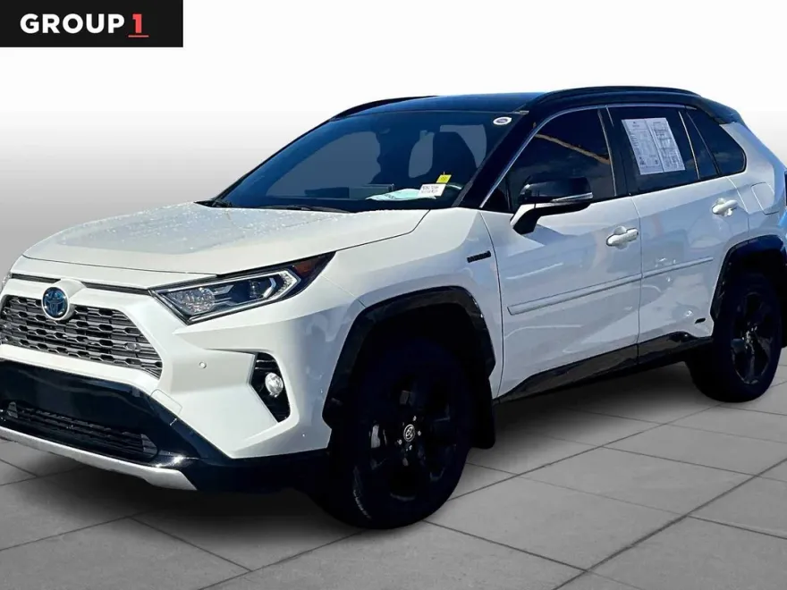 2021 Toyota RAV4 Hybrid XSE photo 1