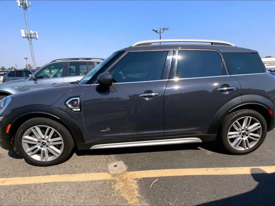 2019 Mini Countryman ALL4 S photo 1