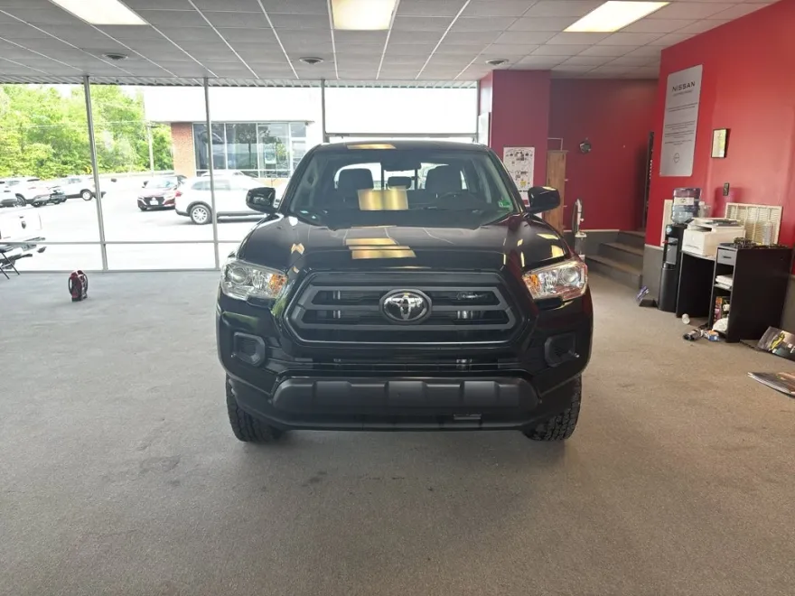 2023 Toyota Tacoma SR photo 1