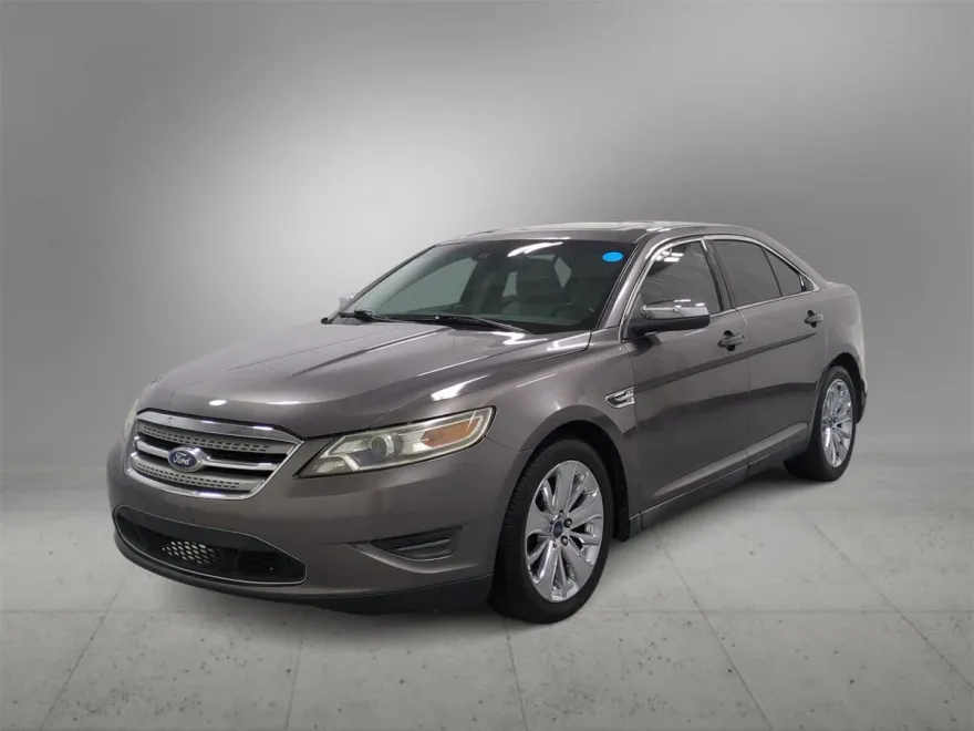 2011 Ford Taurus Limited photo 1