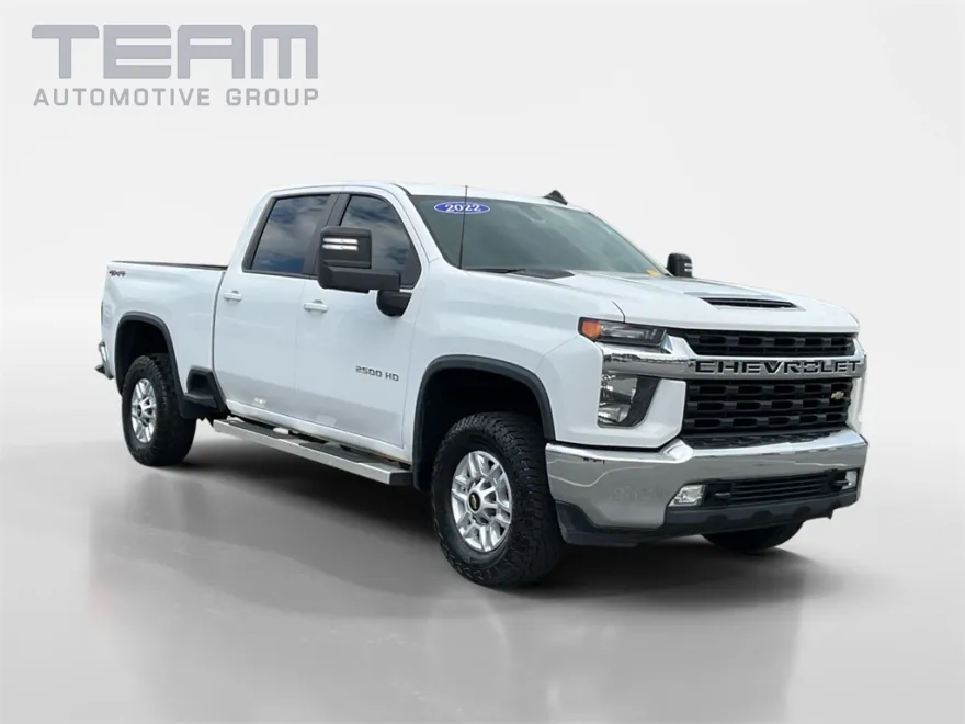 2022 Chevrolet Silverado 2500HD LT photo 1