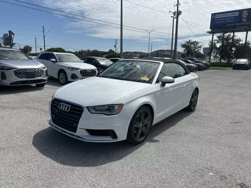2016 Audi A3 2.0T Premium Plus photo 2