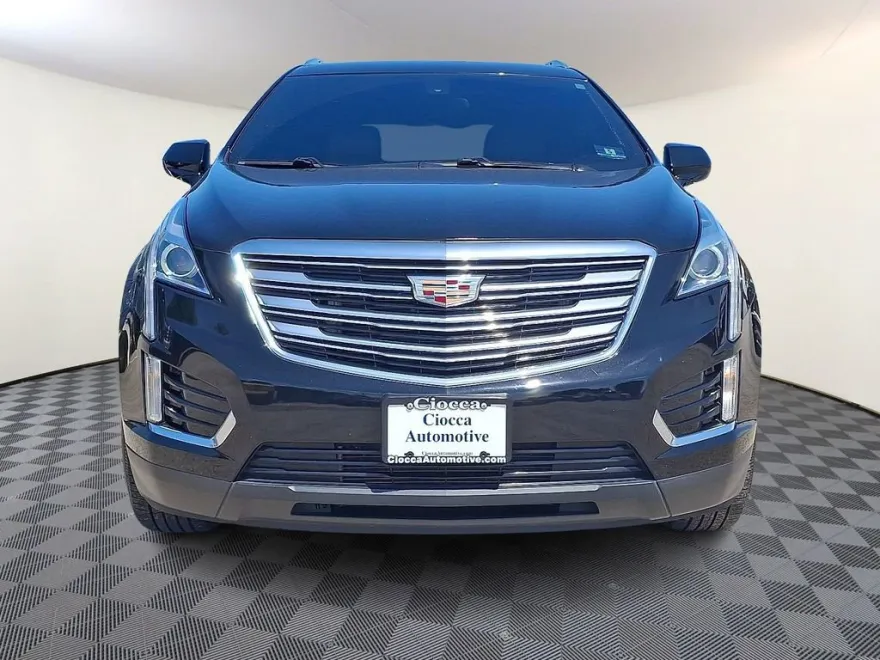 2017 Cadillac XT5 Base photo 1
