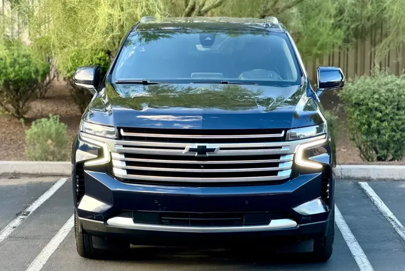 2021 Chevrolet Suburban High Country photo 1