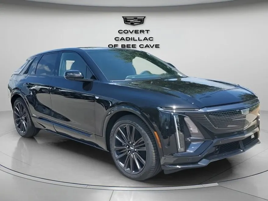 2026 Cadillac Lyriq photo 1