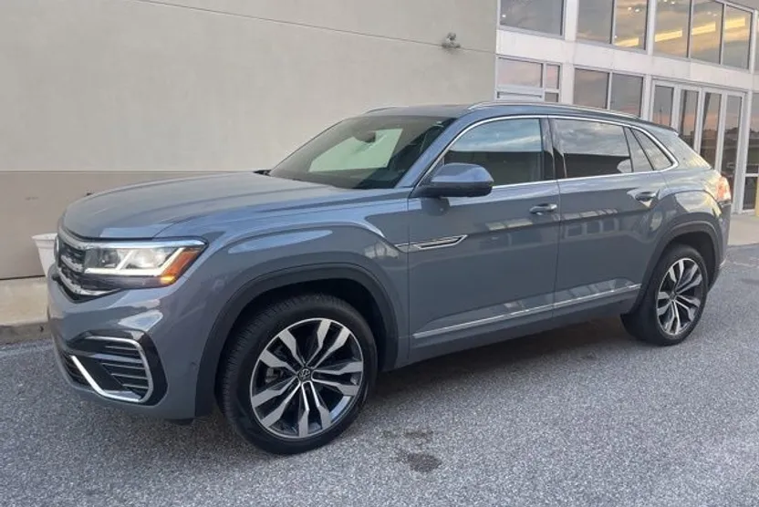 2023 Volkswagen Atlas SEL Premium R-Line photo 1