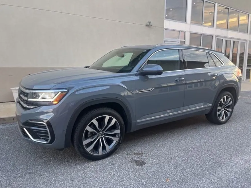 2023 Volkswagen Atlas SEL Premium R-Line photo 1