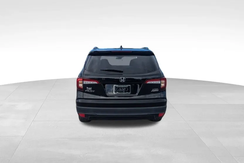 2022 Honda Pilot Sport photo 1