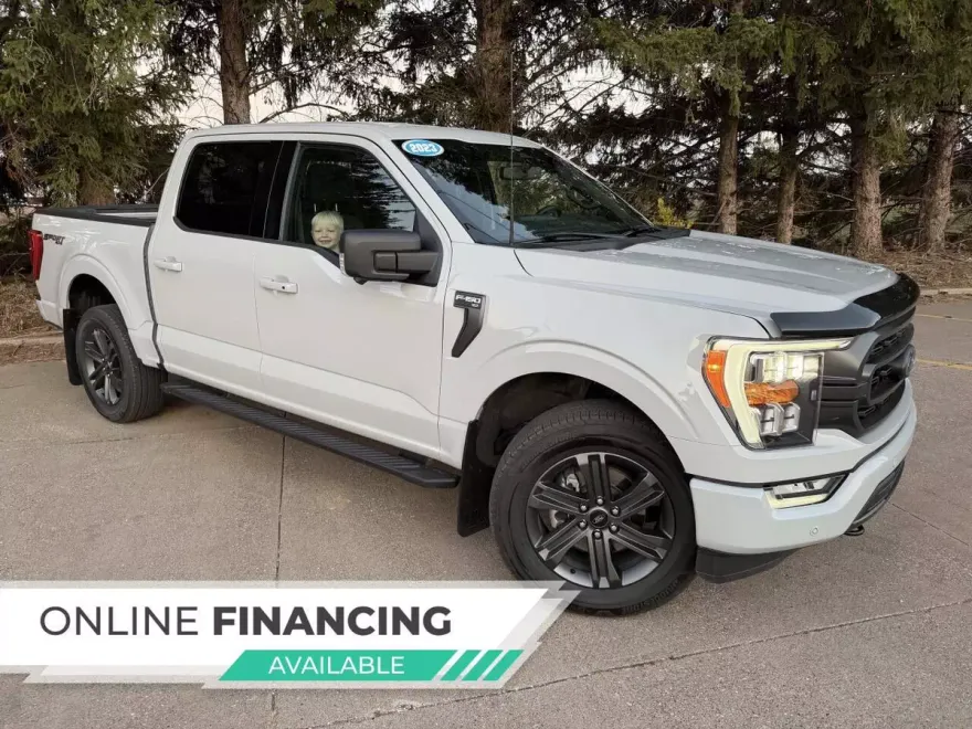 2023 Ford F-150 XLT photo 1