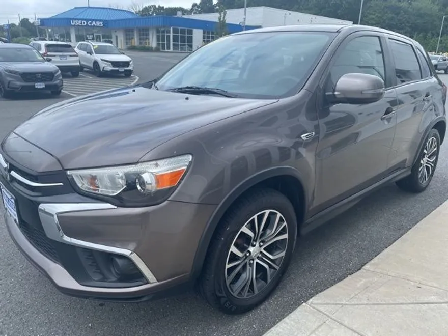 2019 Mitsubishi Outlander Sport ES photo 1
