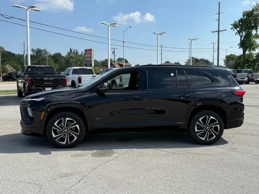 2026 Buick Enclave Sport Touring photo 1