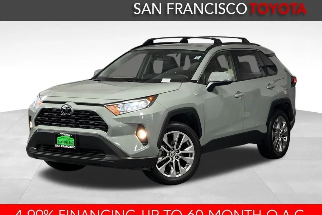 2021 Toyota RAV4 XLE Premium photo 1