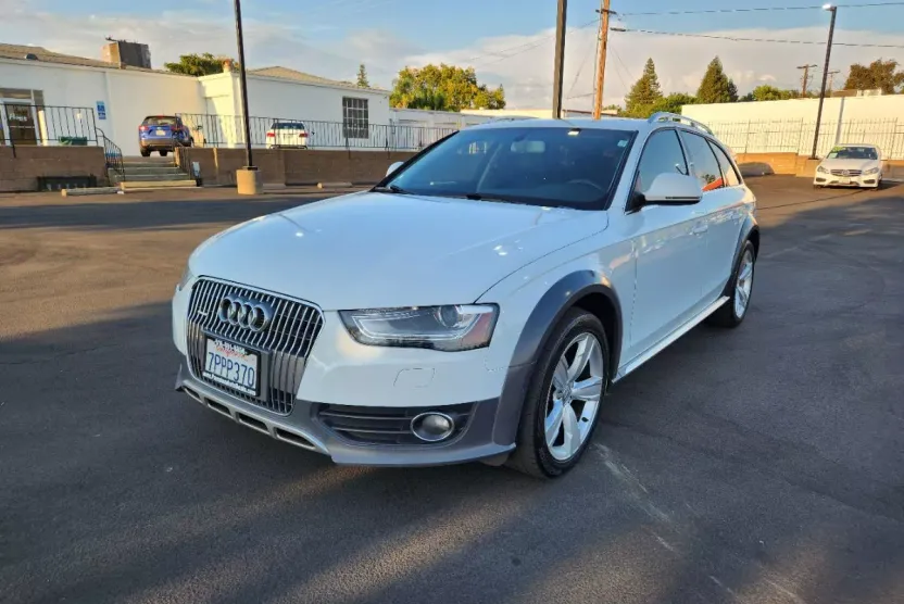2014 Audi A4 Allroad Premium Quattro photo 1