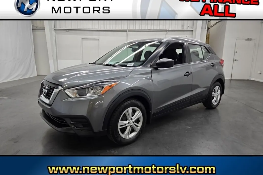 2018 Nissan Kicks S photo 1