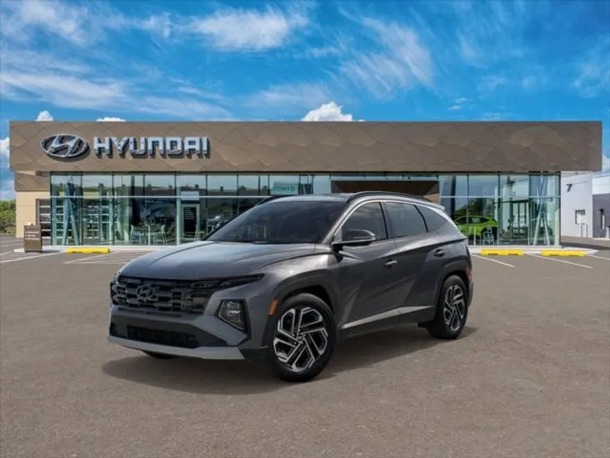 2025 Hyundai Tucson Limited photo 1