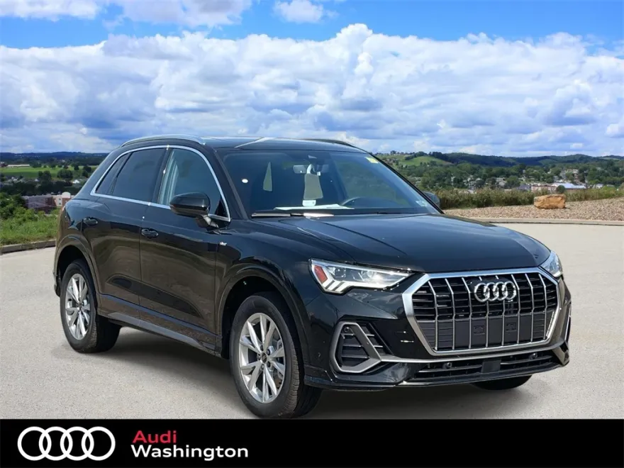 2025 Audi Q3 Premium S line 45 TFSI photo 1