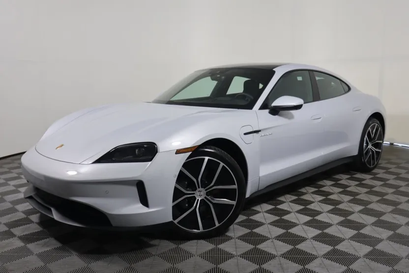 2025 Porsche Taycan Base photo 1