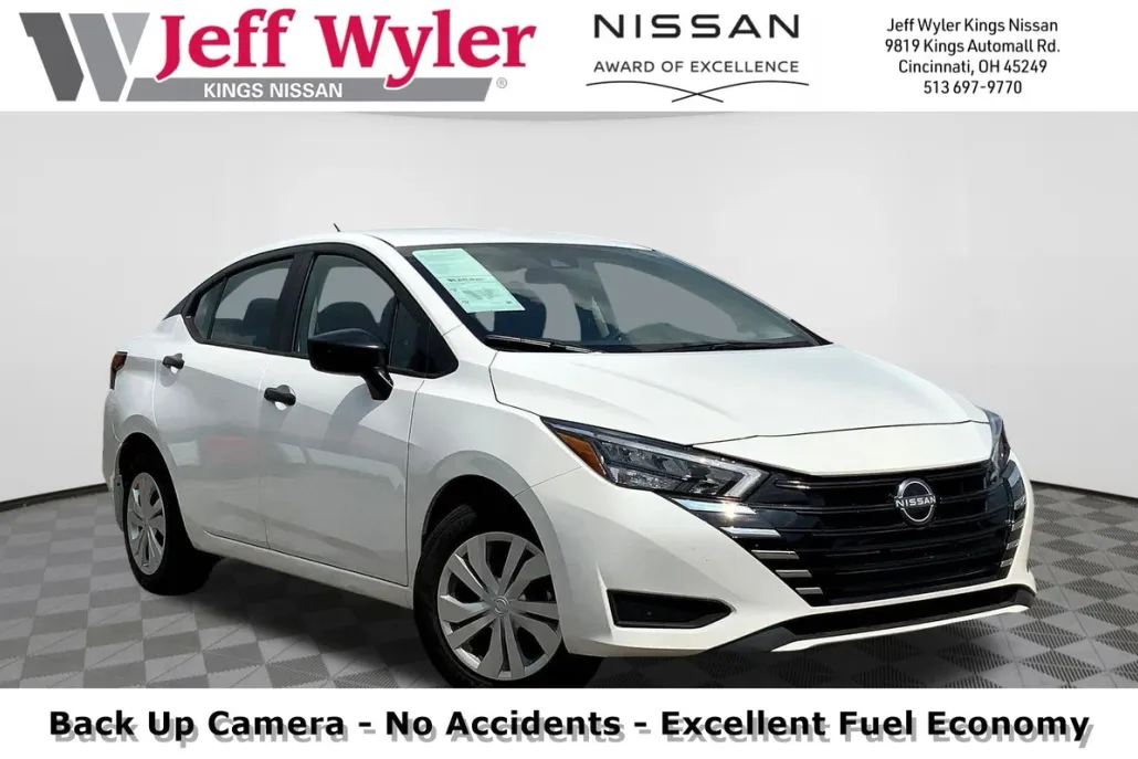 2025 Nissan Versa S photo 1