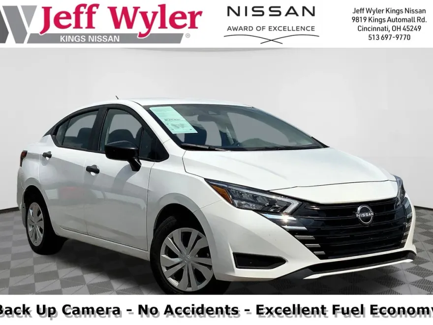 2025 Nissan Versa S photo 1