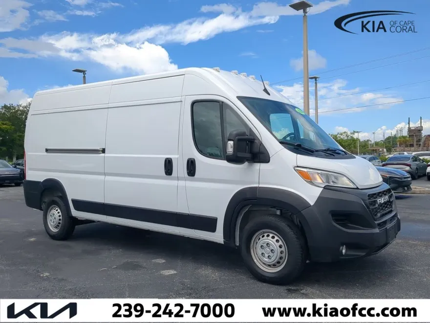 2024 Ram ProMaster 2500 photo 1