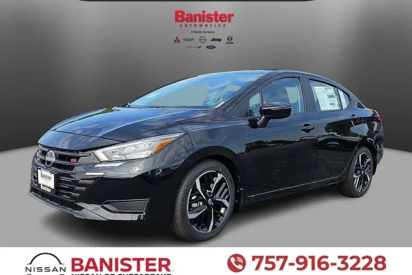 2025 Nissan Versa SR photo 1