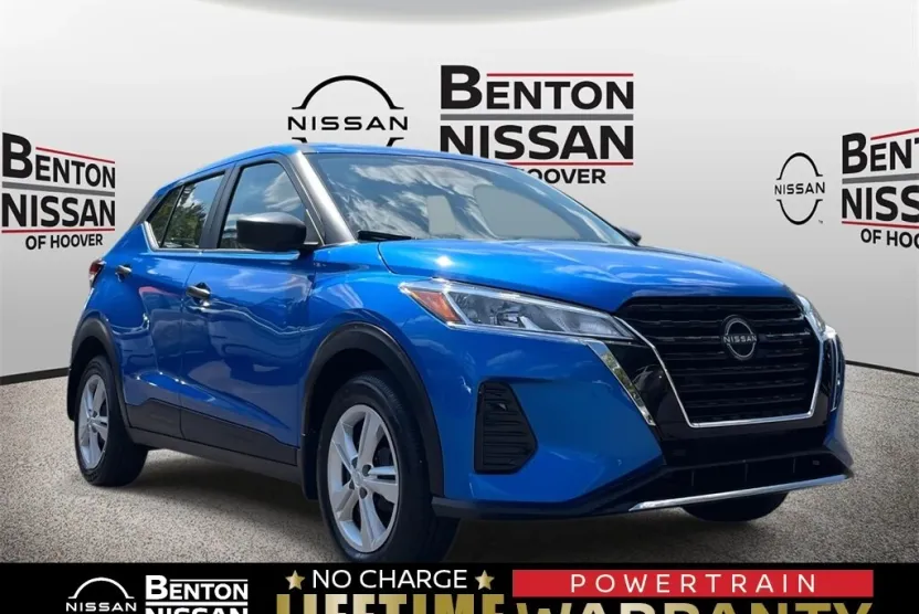 2024 Nissan Kicks S photo 1