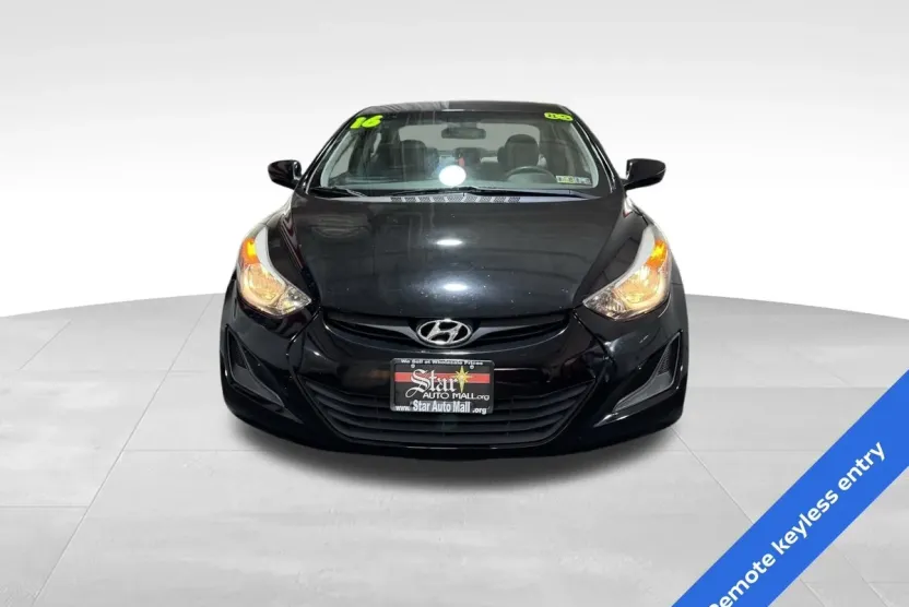 2016 Hyundai Elantra SE photo 1