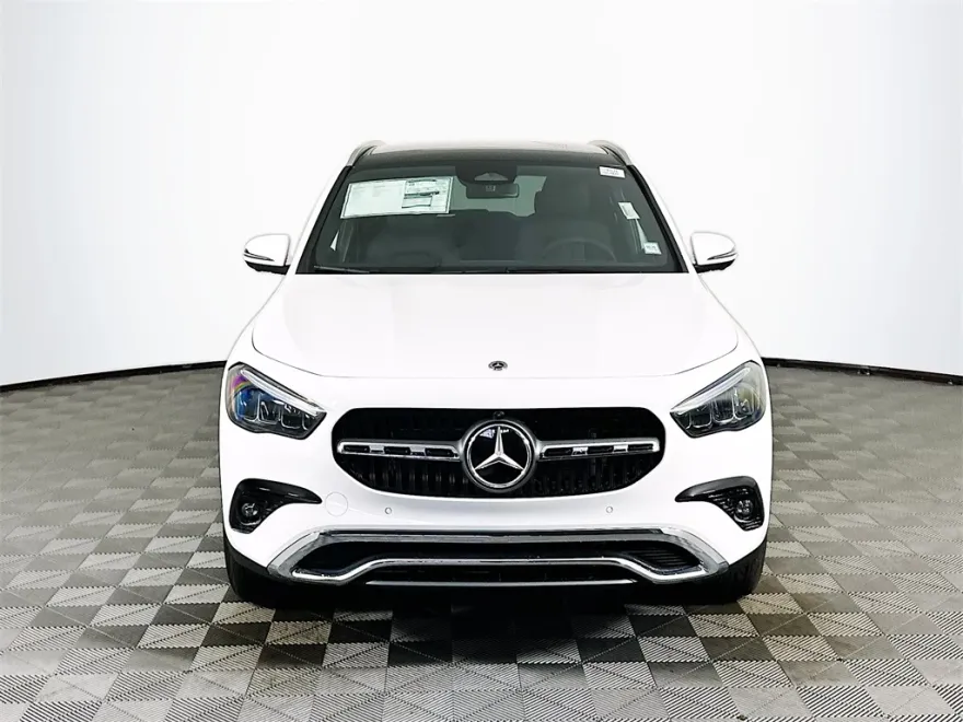 2026 Mercedes Benz GLA 250 4MATIC photo 1