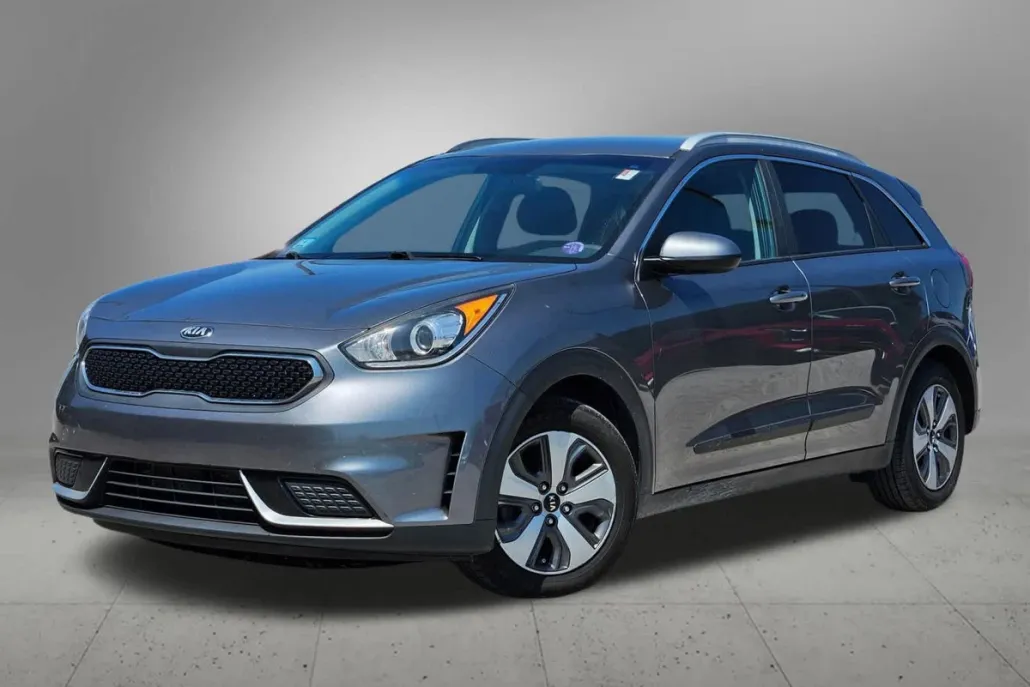 2018 Kia Niro LX photo 1