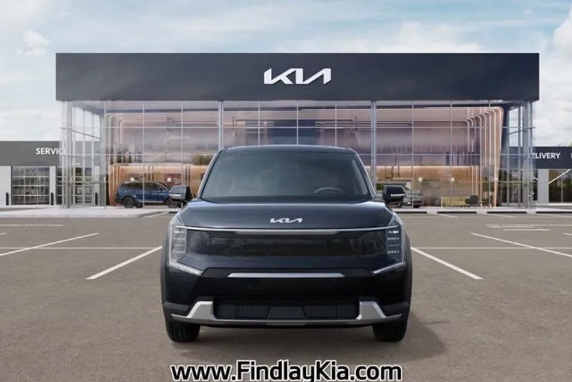 2026 Kia EV9 Light Long Range photo 1