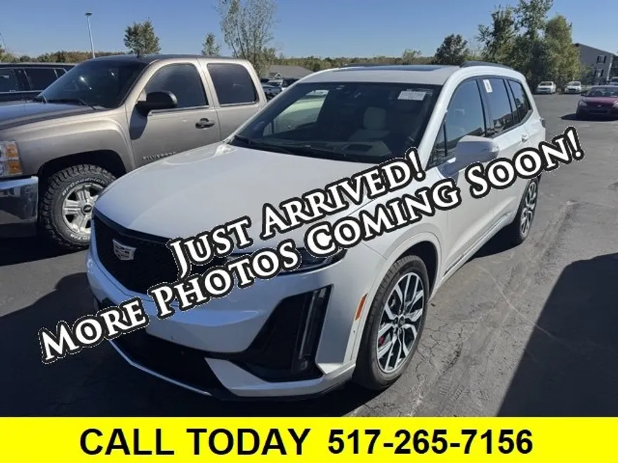 2024 Cadillac XT6 Sport photo 1