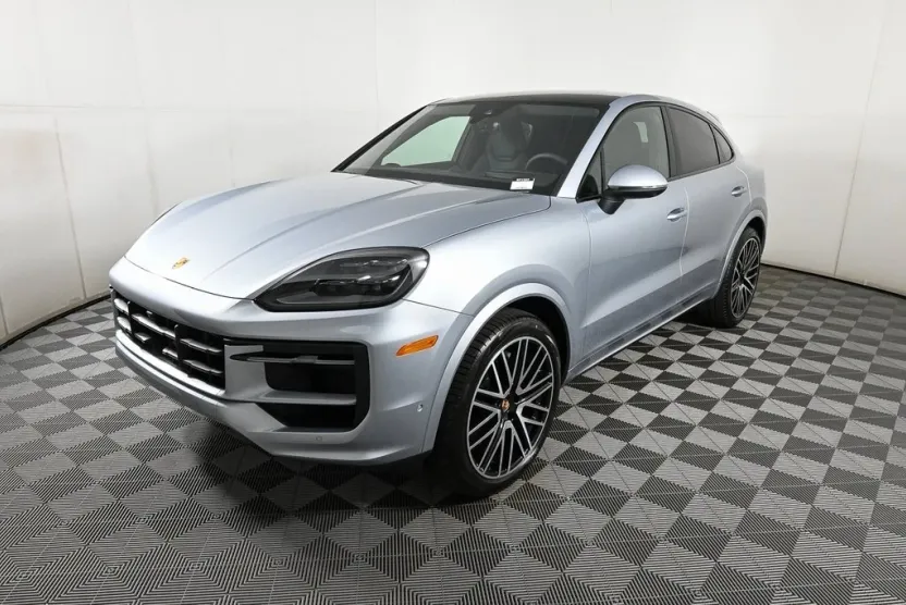 2026 Porsche Cayenne Coupe photo 1