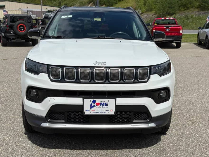 2022 Jeep Compass Limited photo 1