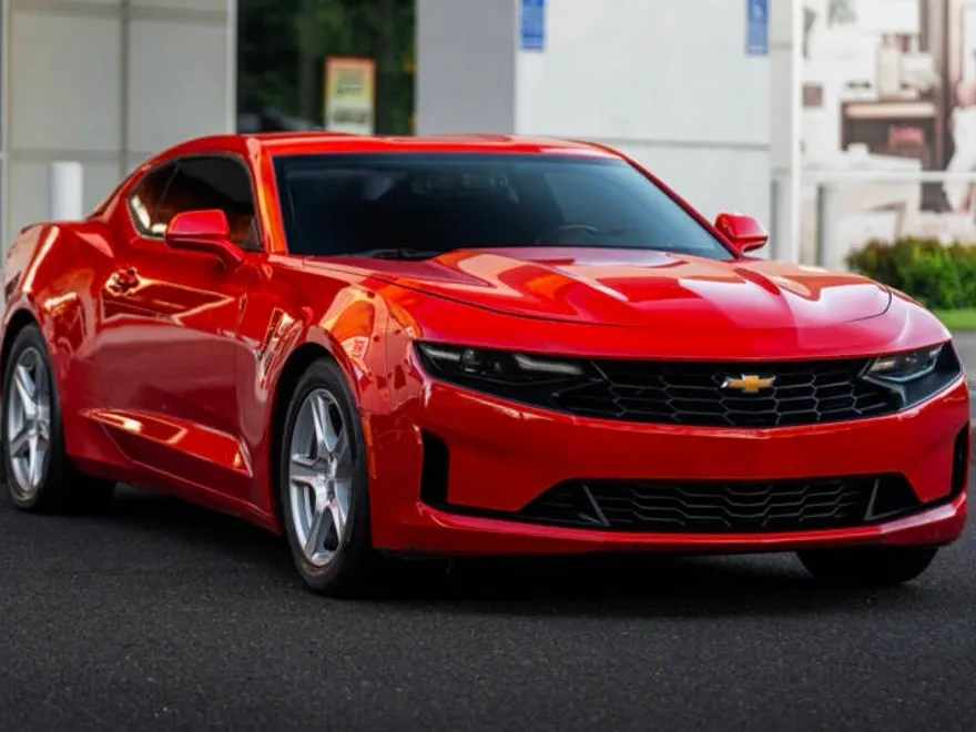 2020 Chevrolet Camaro Coupe 1LT photo 1