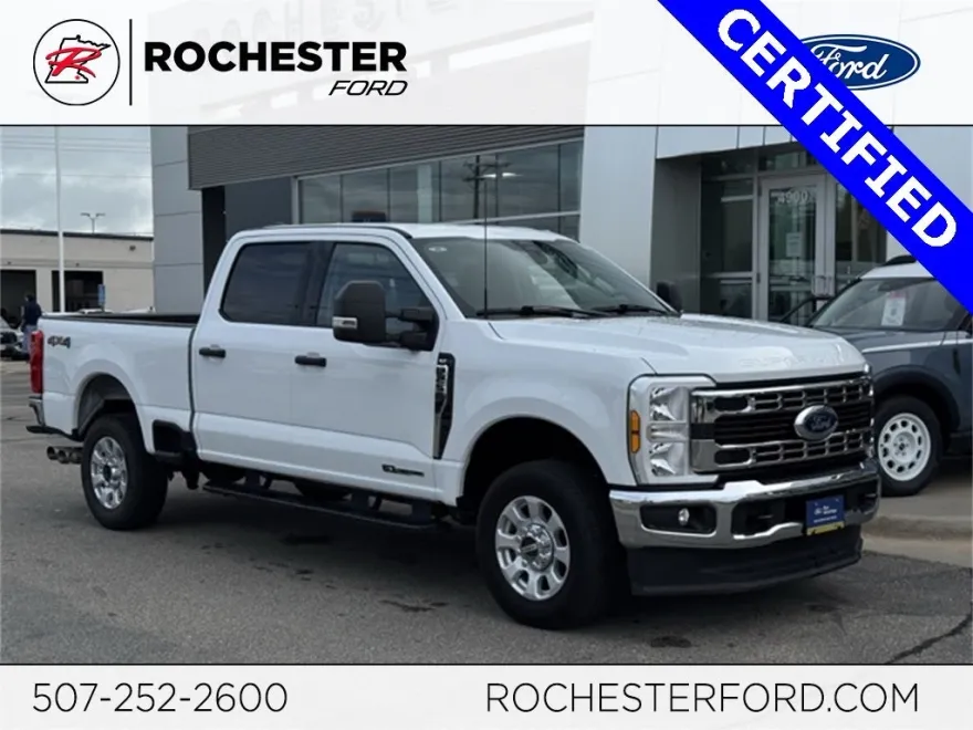 2024 Ford F-250 photo 1