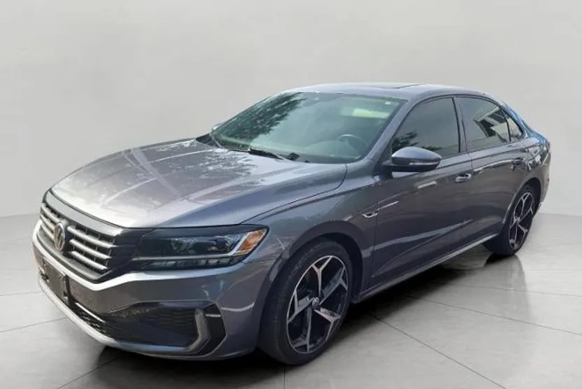 2020 Volkswagen Passat 2.0T R-Line photo 1