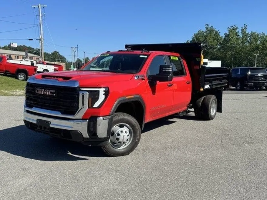2025 Gmc Sierra 3500 HD Pro photo 1