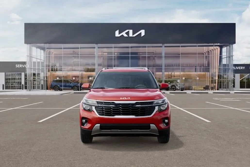 2026 Kia Seltos S photo 1
