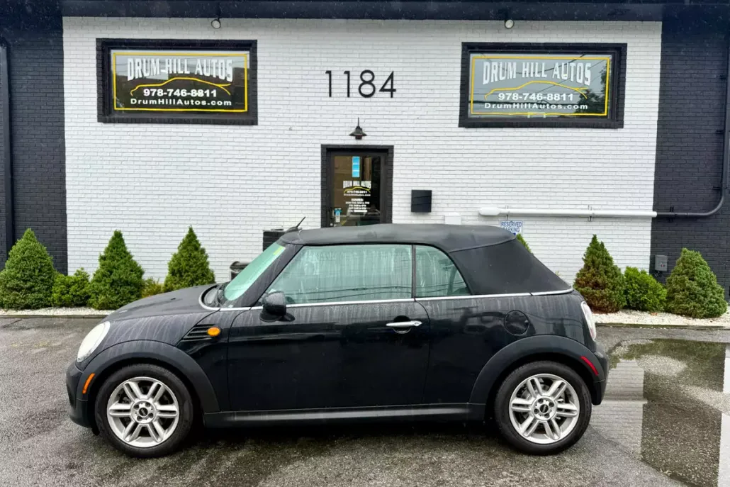 2011 Mini Cooper Convertible photo 1
