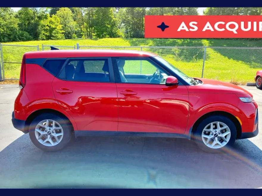 2020 Kia Soul S photo 1