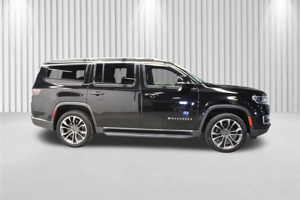 2022 Jeep Wagoneer Series III photo 1