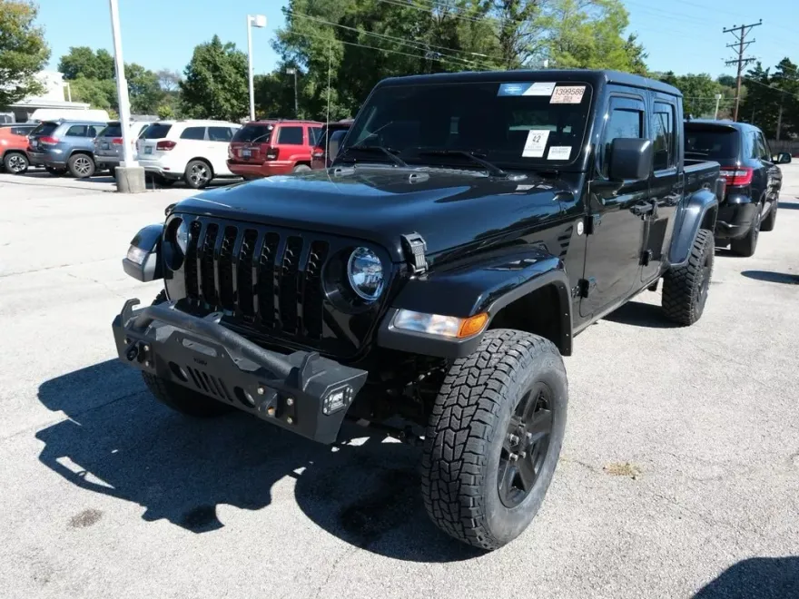 2021 Jeep Gladiator Sport photo 1