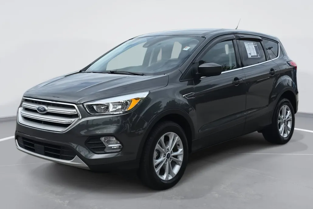 2019 Ford Escape SE photo 1