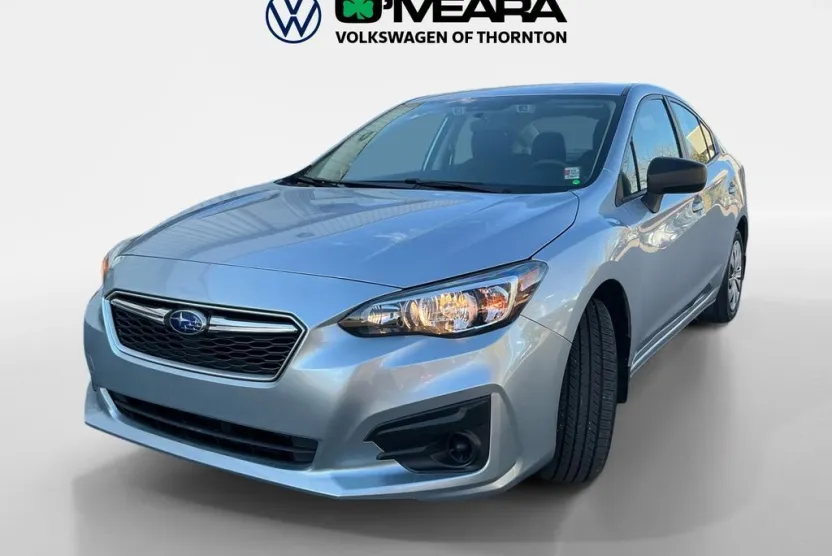 2019 Subaru Impreza 2.0i photo 1