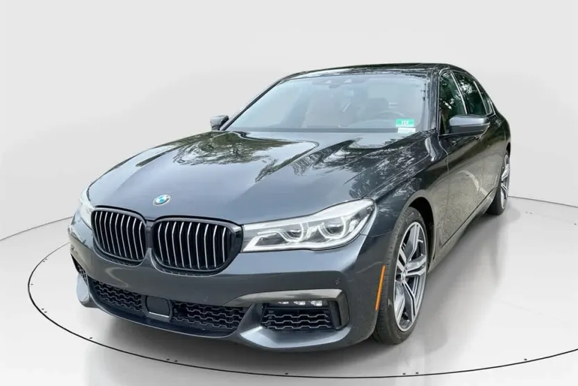 2019 Bmw 750i xDrive photo 1