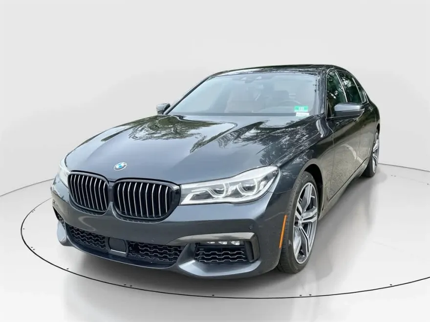 2019 Bmw 750i xDrive photo 1