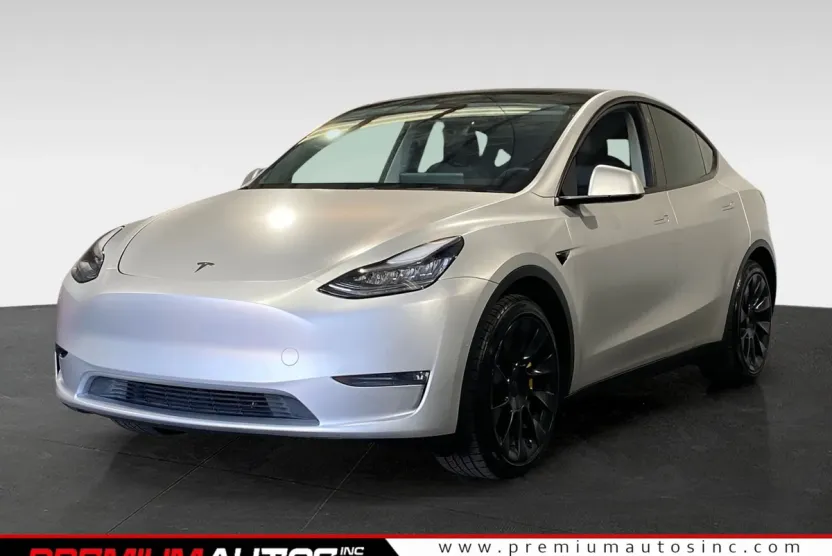 2020 Tesla Model Y Long Range photo 1