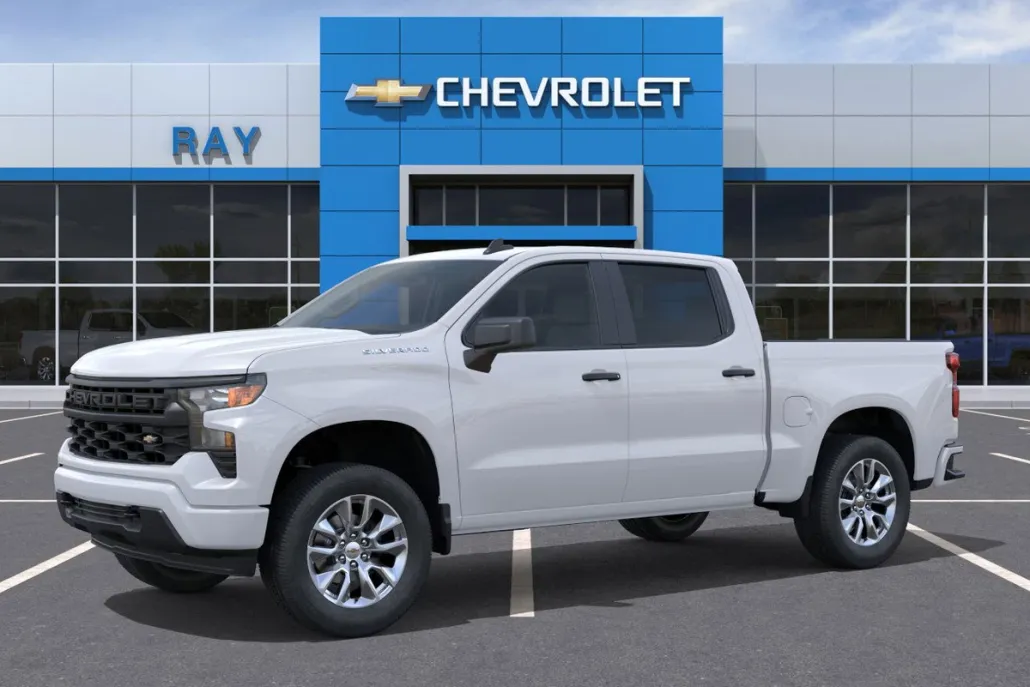 2026 Chevrolet Silverado 1500 Custom photo 1